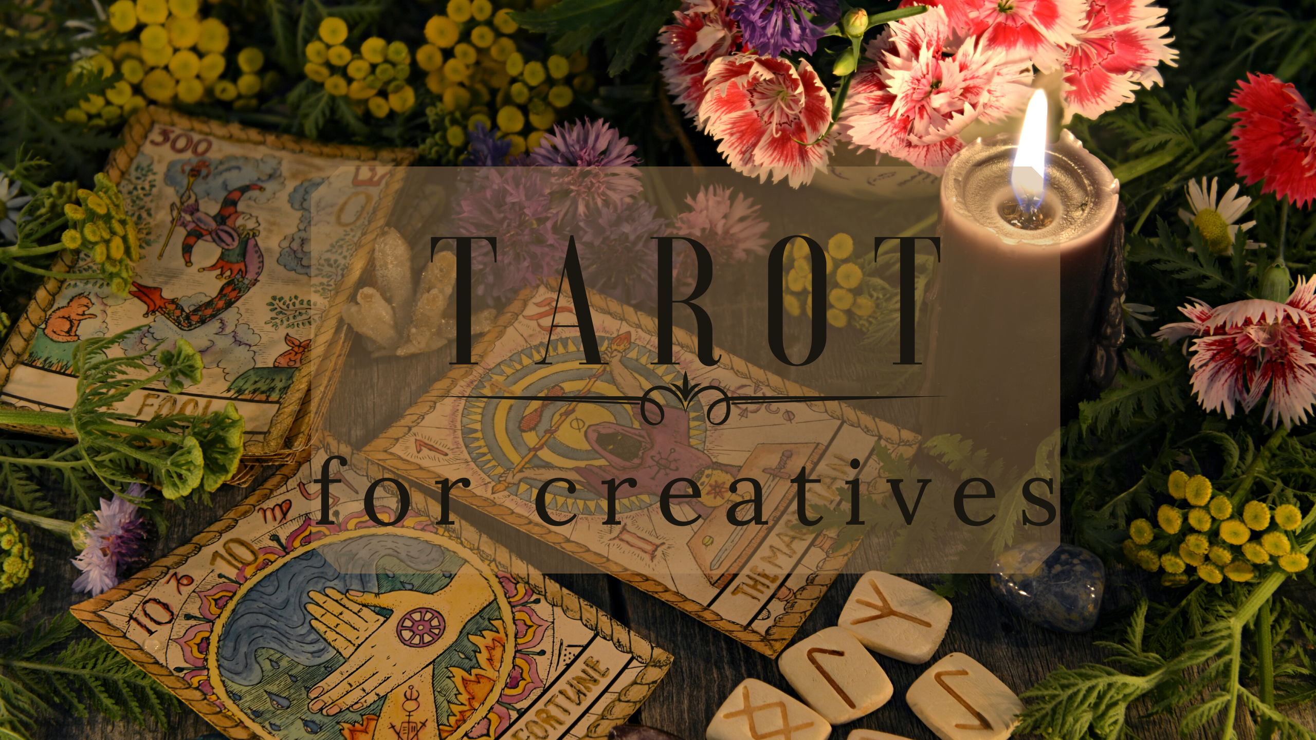 picture of tarot cards and flowers